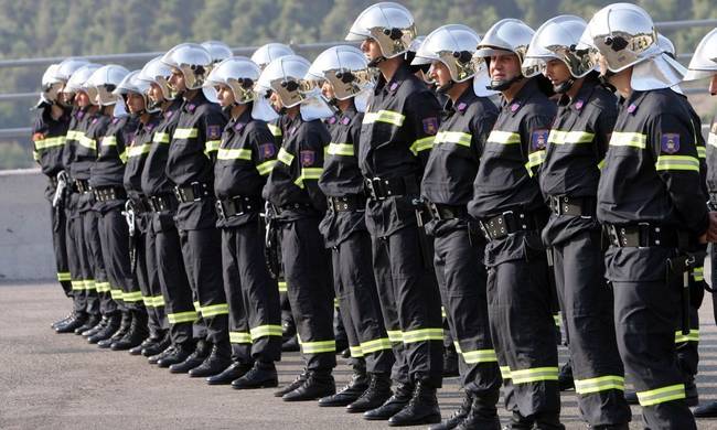 Labora - Κατατακτήριες εξετάσεις για την εισαγωγή πτυχιούχων στη Σχολή Αξιωματικών της Πυροσβεστικής Ακαδημίας (2023-2024)